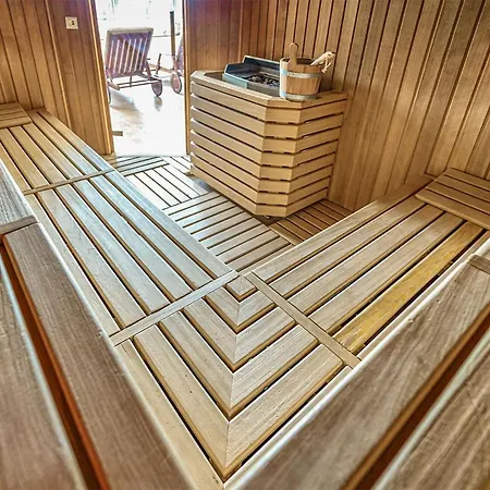 Stunning In Pohorje With Wifi アパート ホコ・ポホリェ